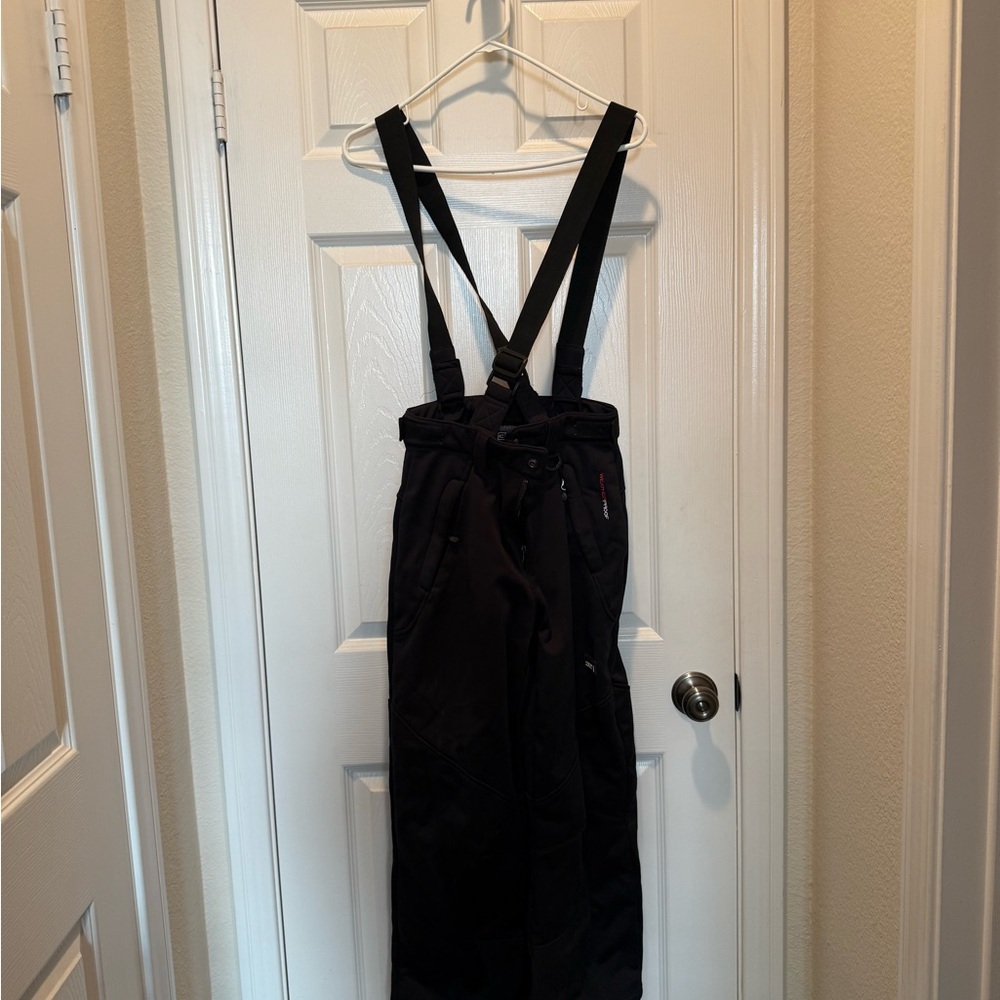 Ski pants with suspenders super soft and comfy
